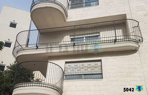 Metal Balcony Railing