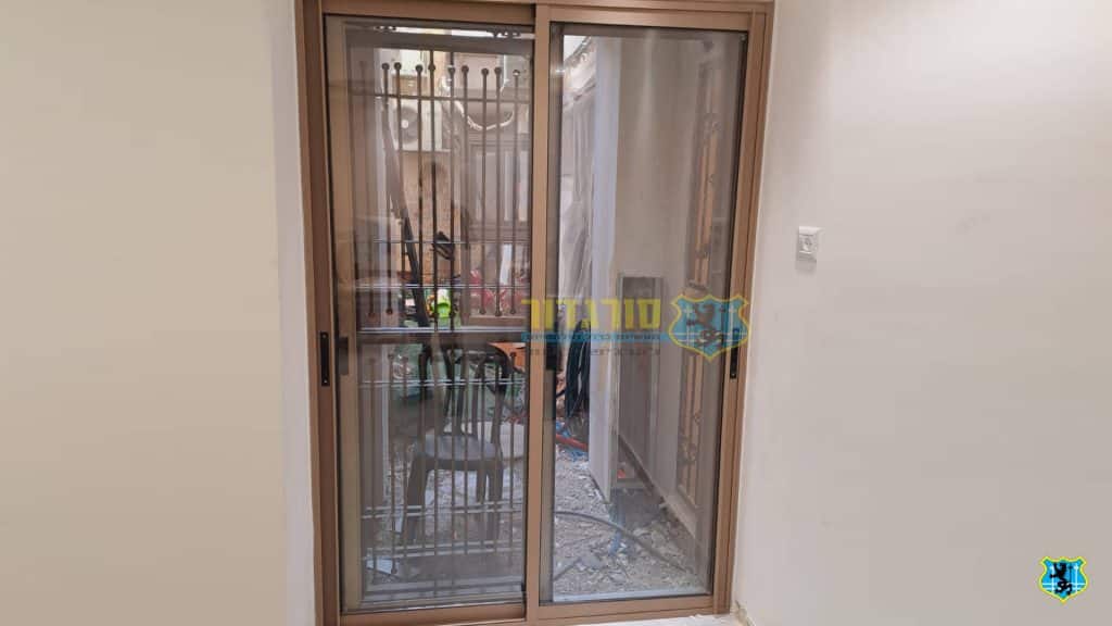 דלתות הזזה סדרה 9000-7000
